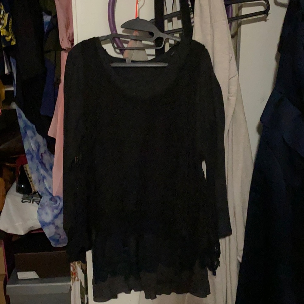 Grey top with tank over it